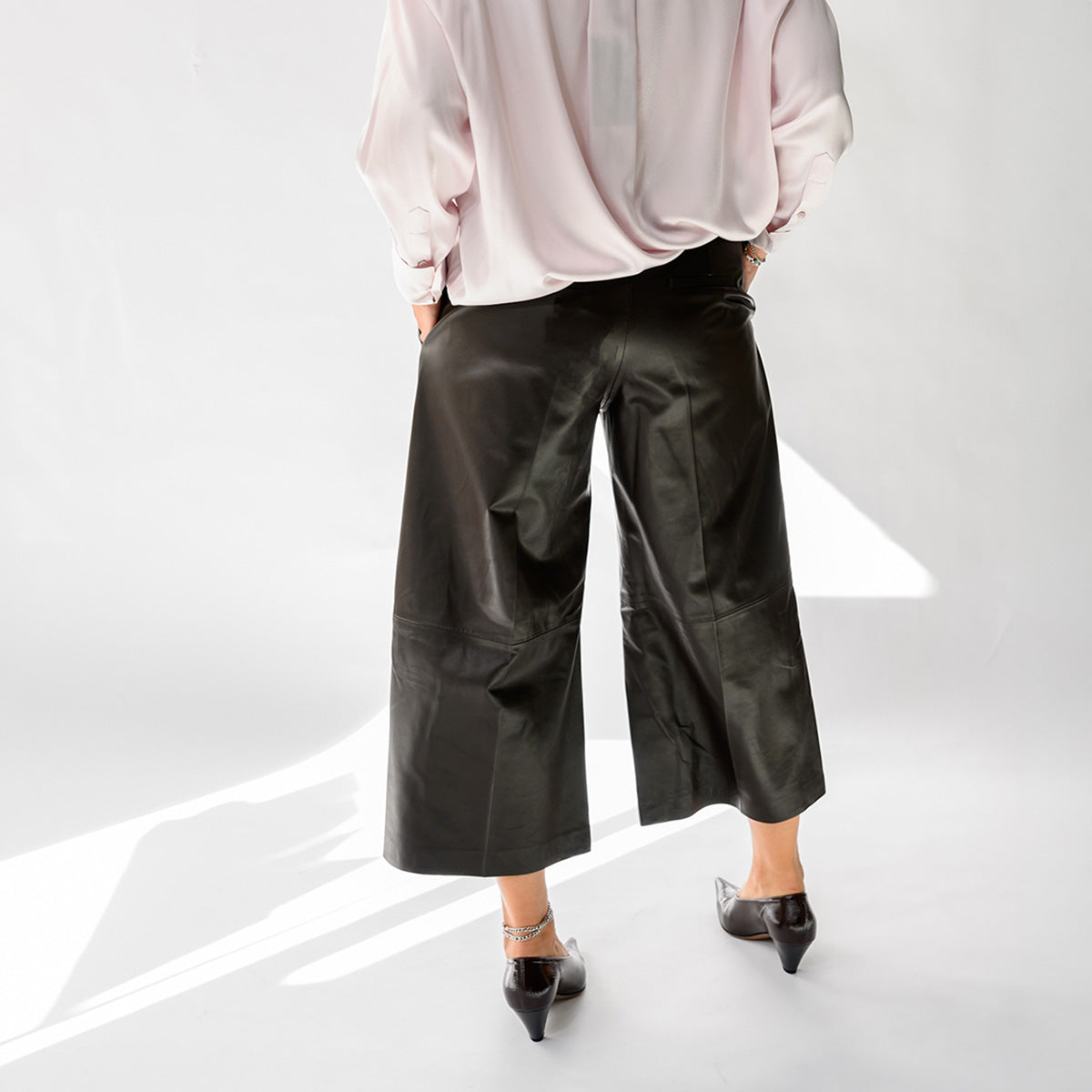 Bethany Pant in Coffee Bean