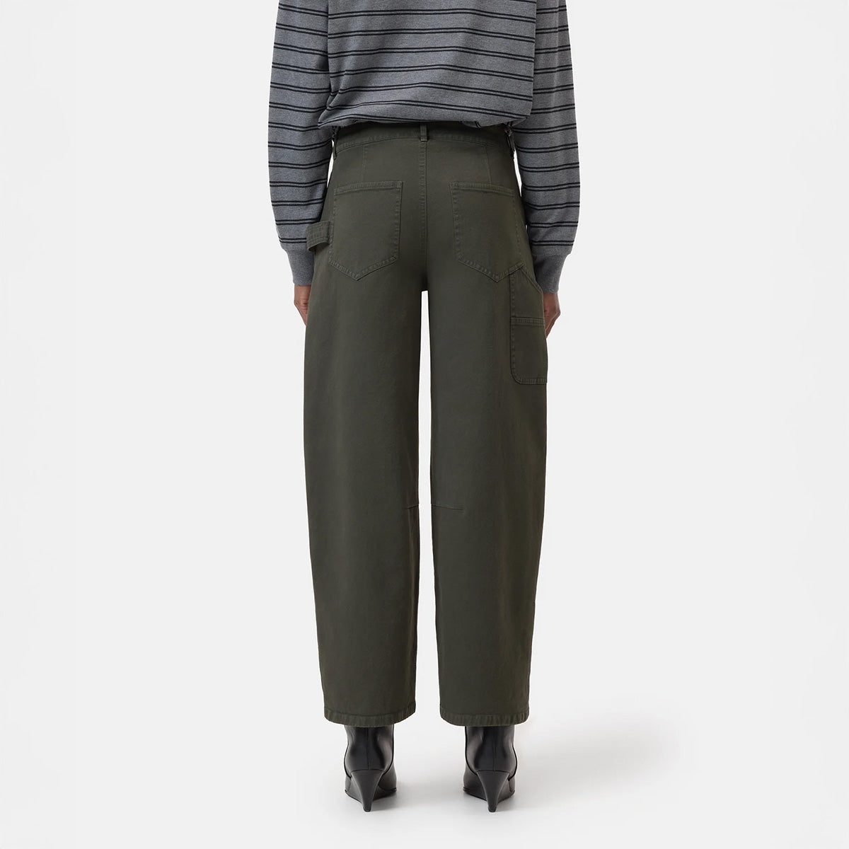 Bouna Pant in Juniper Green