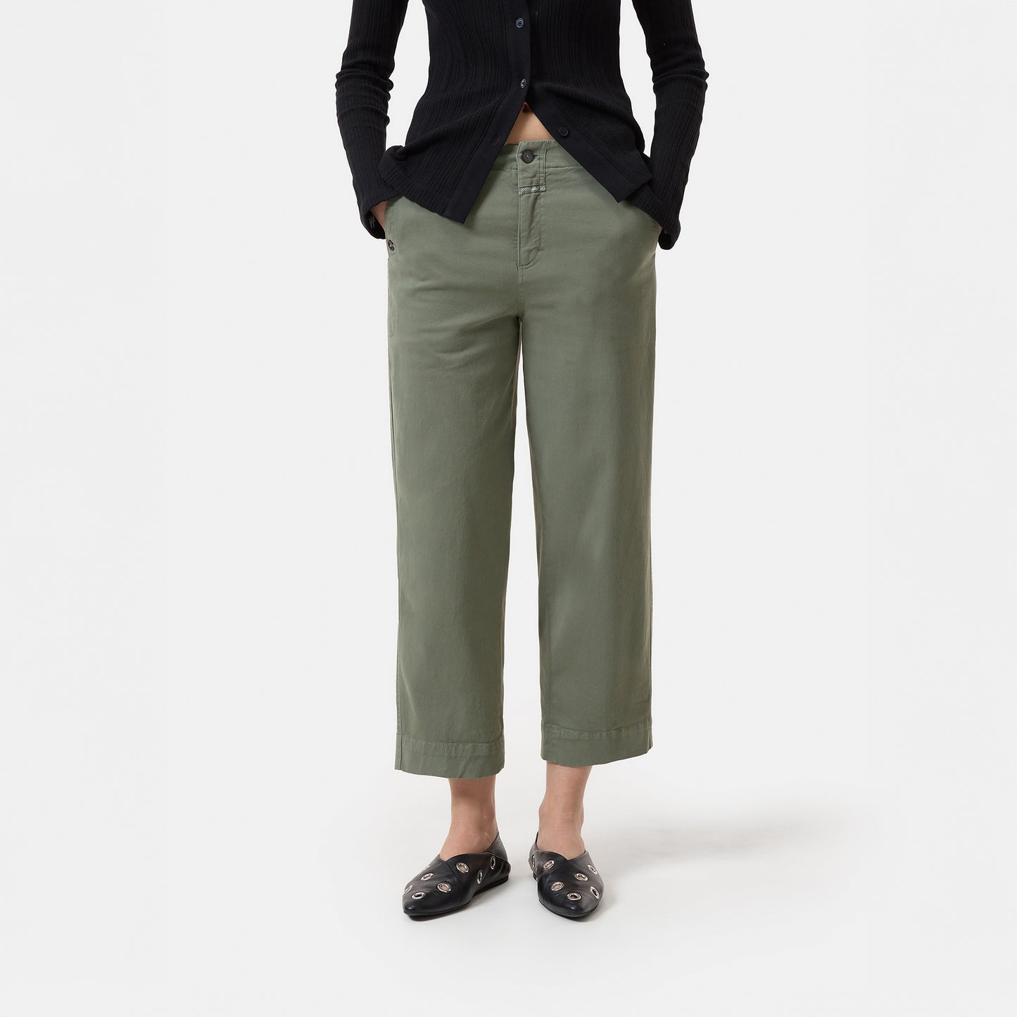 Rovea Straight Leg Pant in Faded Green