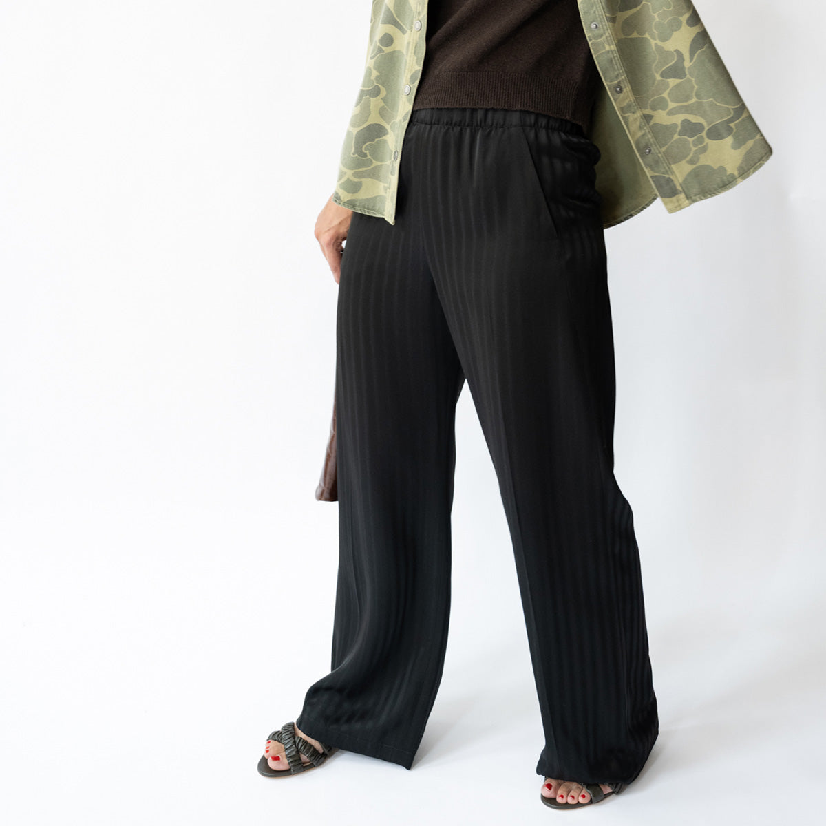 Kati Pant in Black