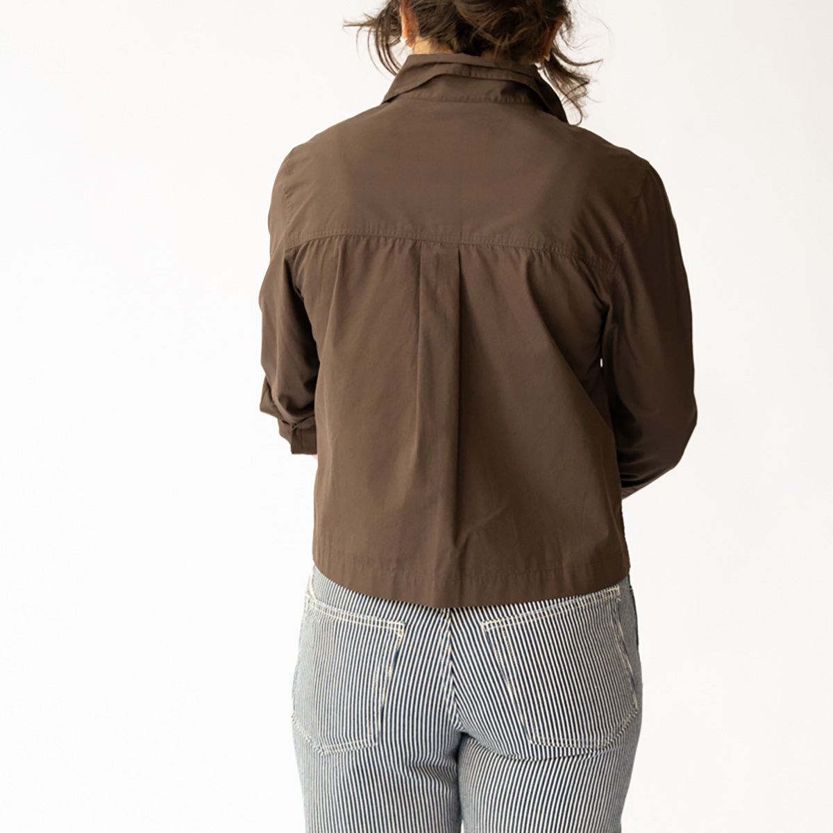 Cropped Shirt in Mahogany Brown