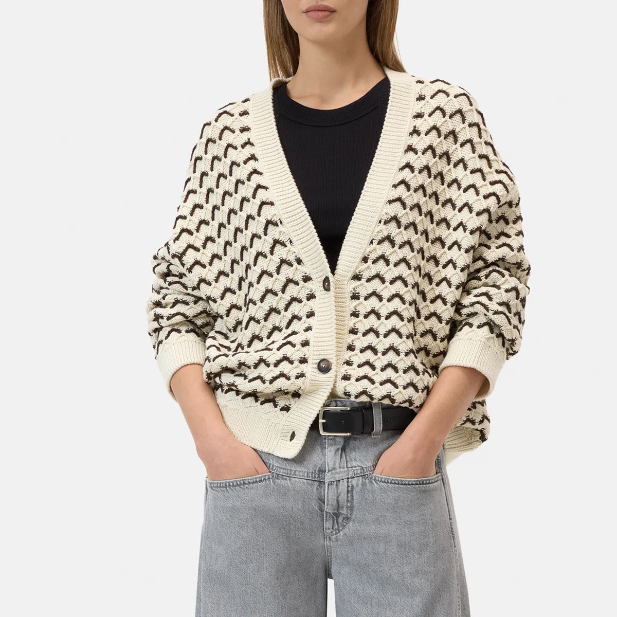 V-Neck Cardigan in Witherit Beige