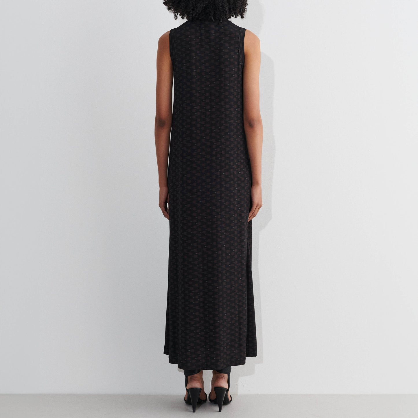 Dawa Jersey Dress in Dark Brown Wavelet