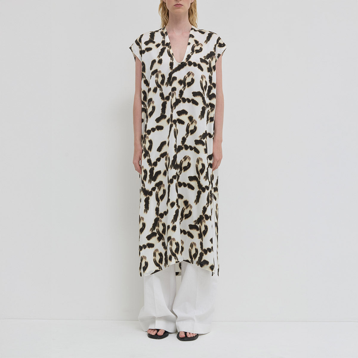 Delarosa Dress in Vanilla Magnolia