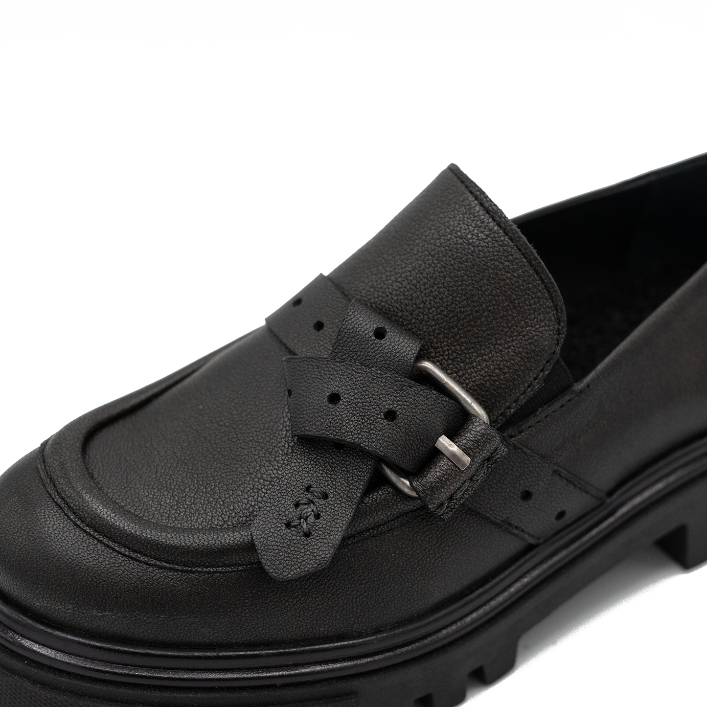 Lug Sole Loafer in Shaded Anthracite