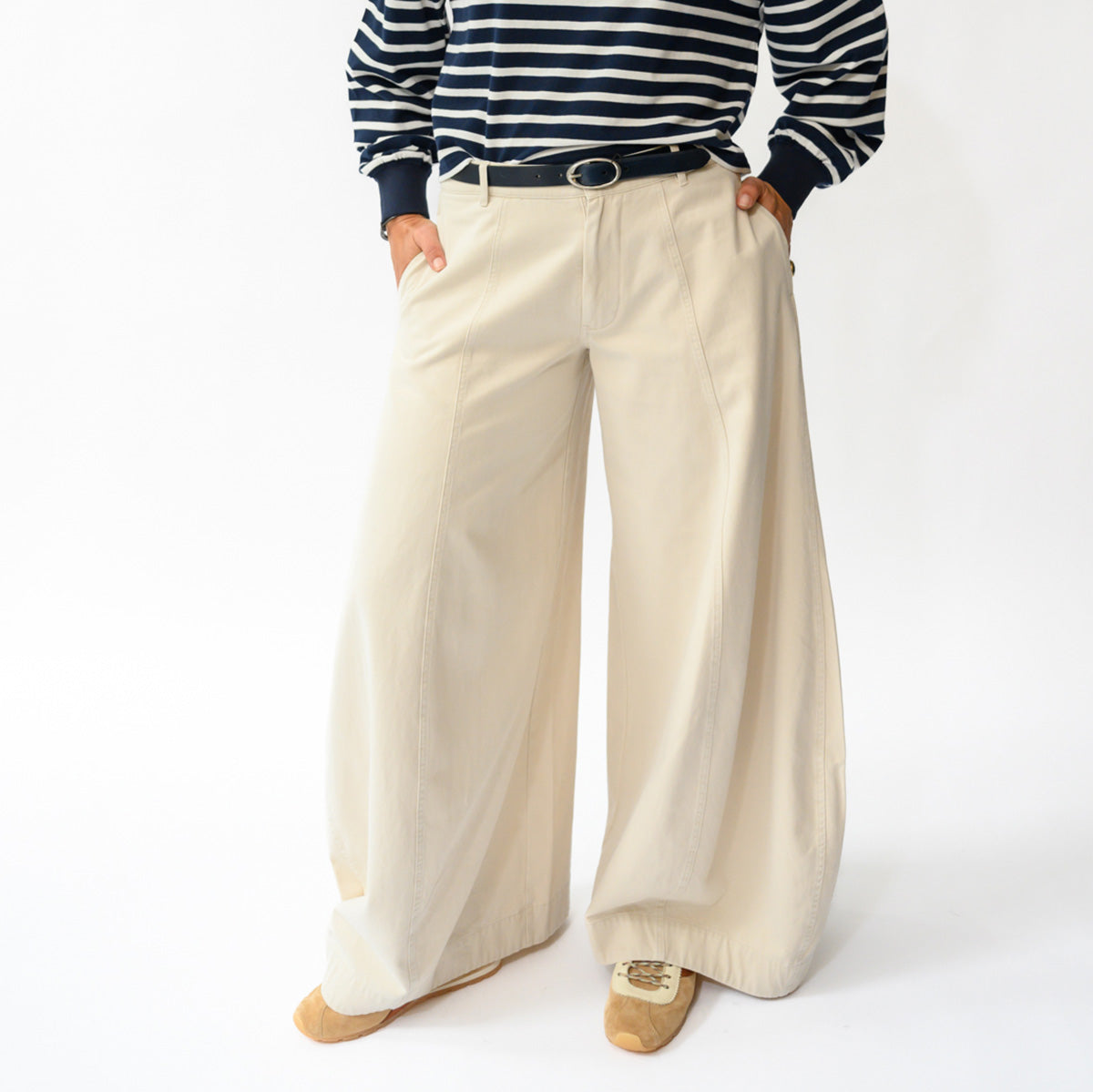 Victoria Chino in Putty White