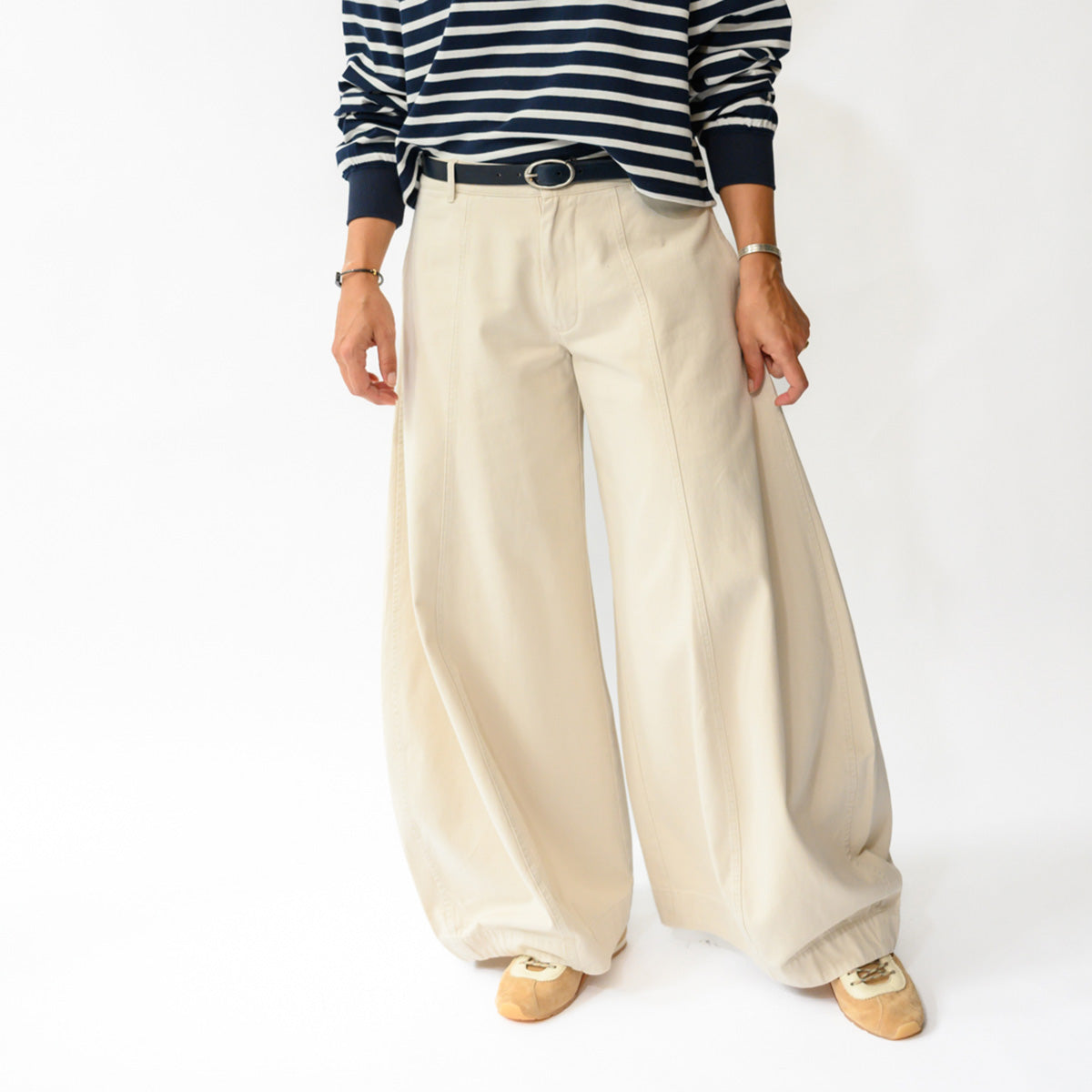 Victoria Chino in Putty White