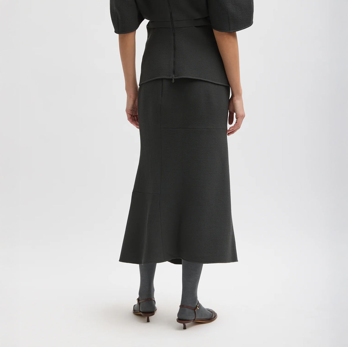 Marte Fluid Skirt in Dark Grey