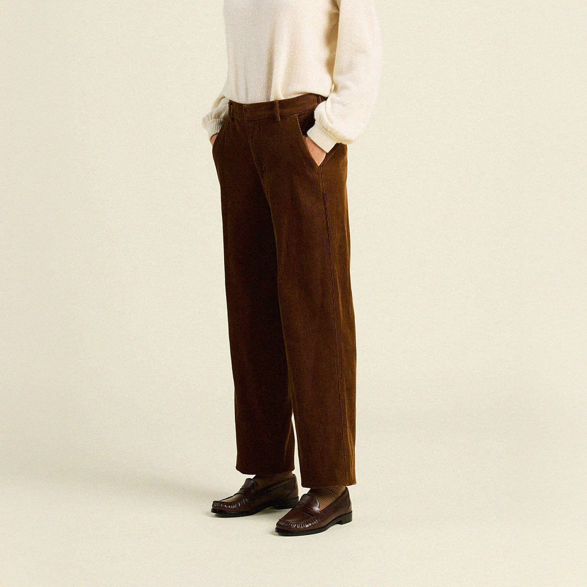 Finch Corduroy Pant in Walnut