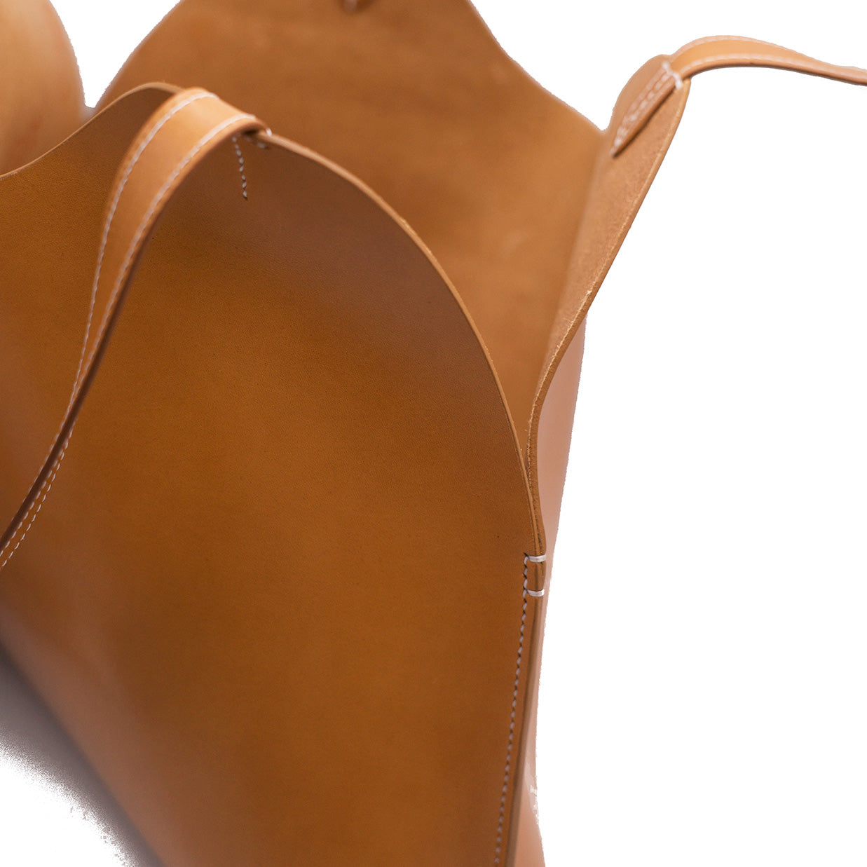 Freja Tote in Saddle