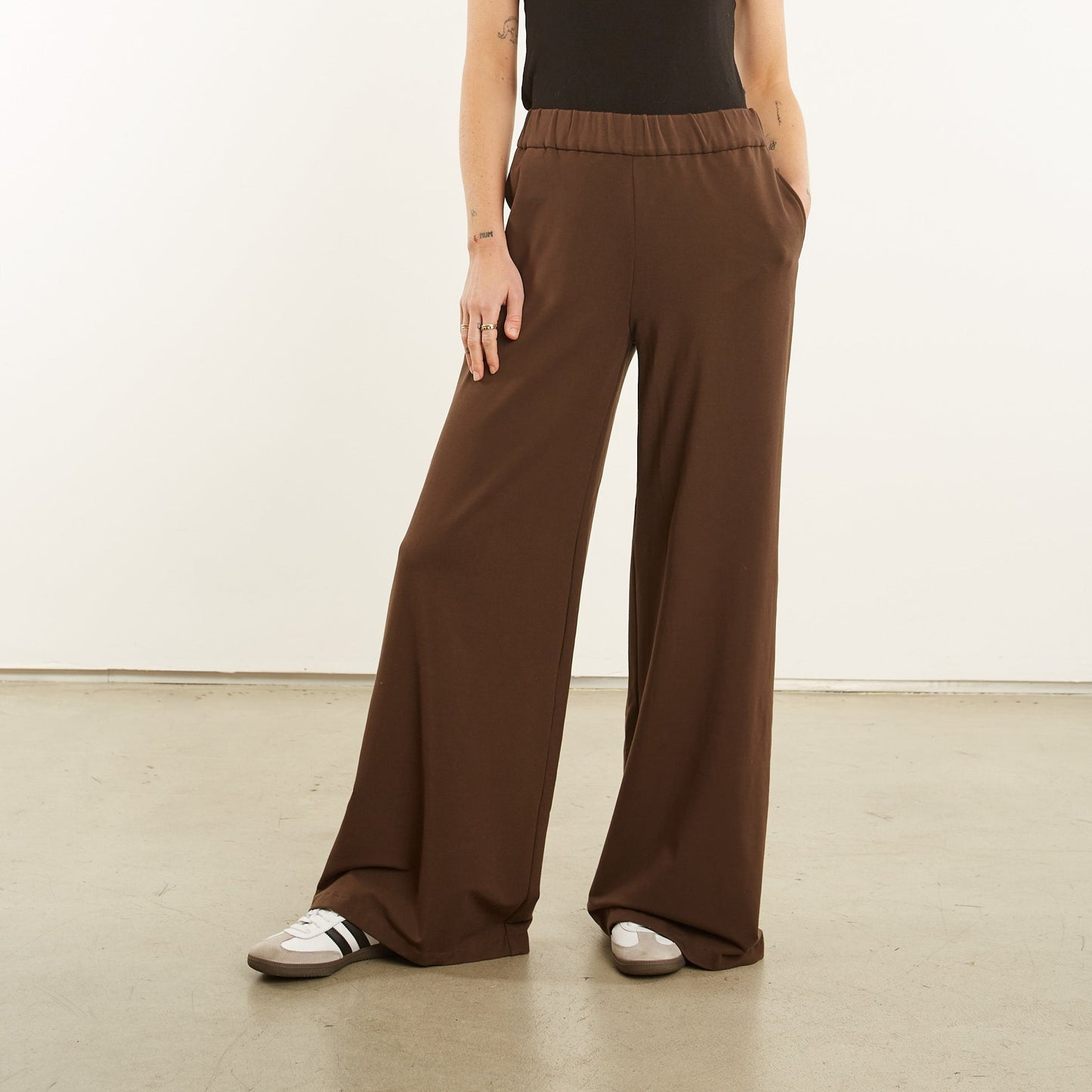 City Wide Leg Trouser in Dark Chocolate