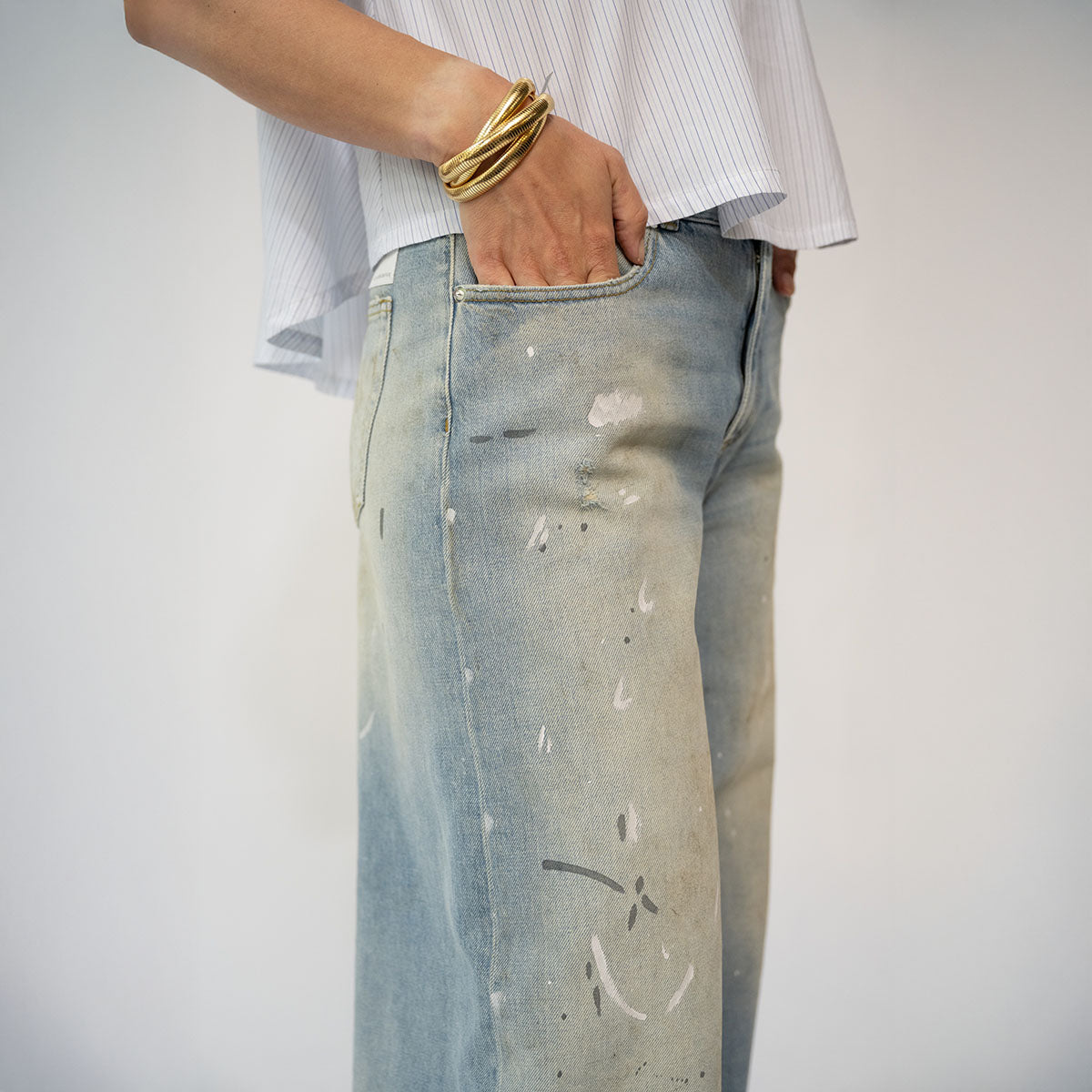Gea Overcarrot Jean in Light Denim