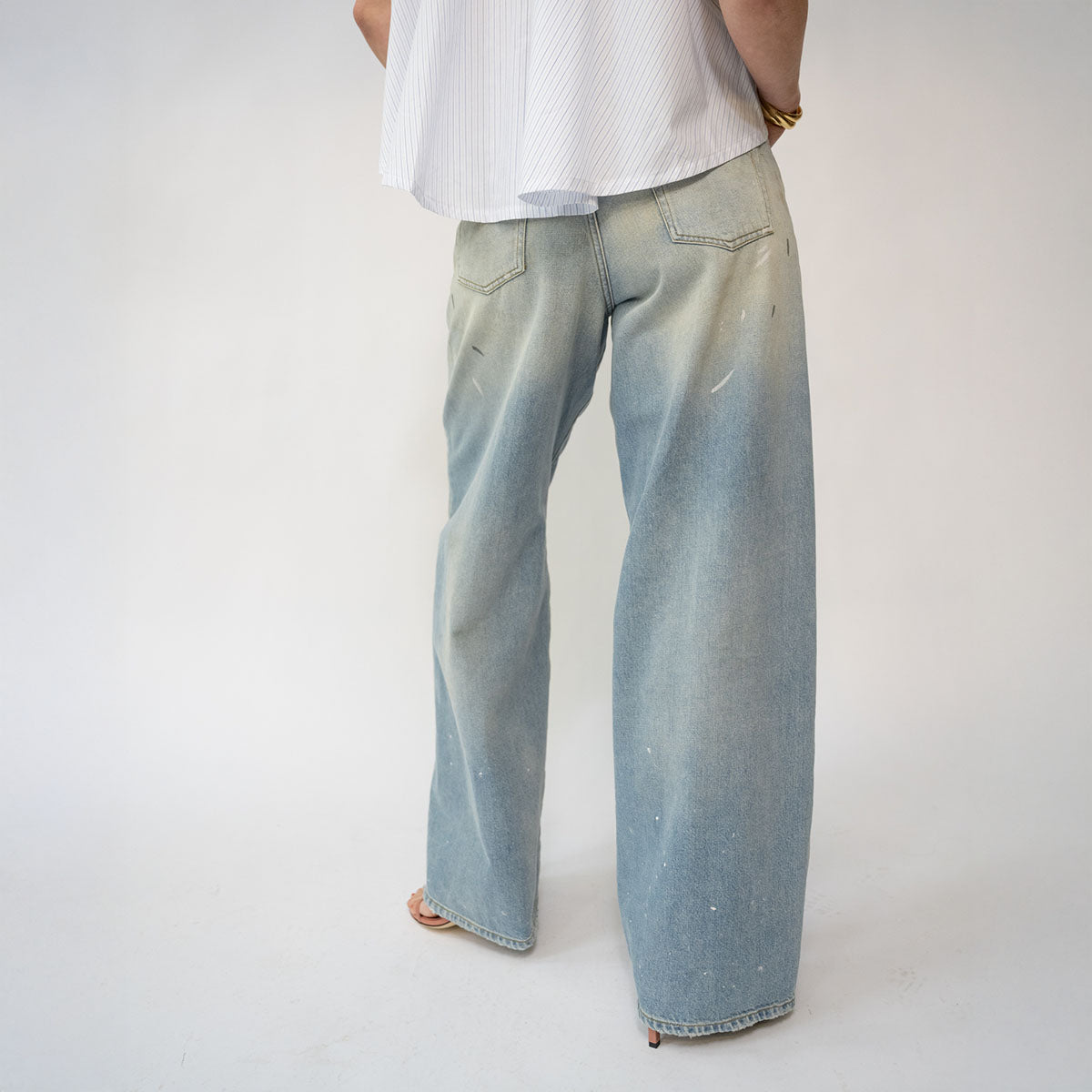 Gea Overcarrot Jean in Light Denim