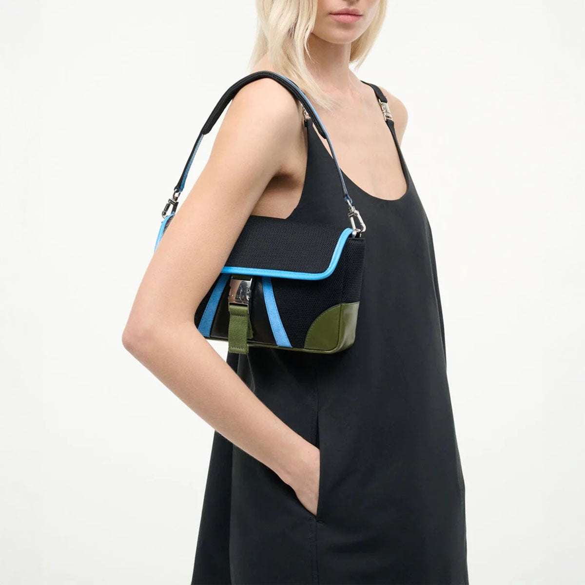 Tony Shoulder Bag in Black Pool