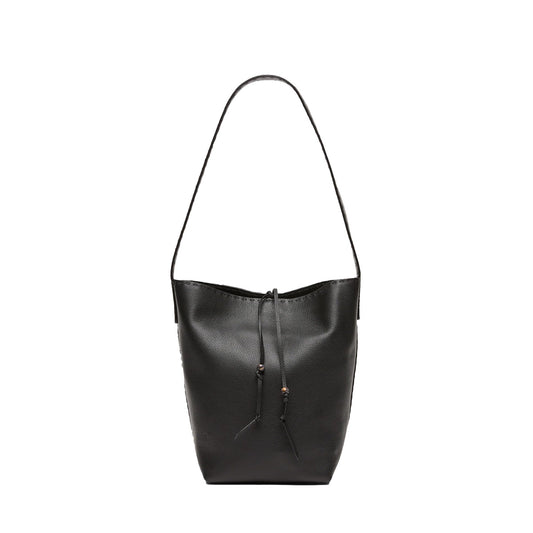Classic Medium Tote in Black