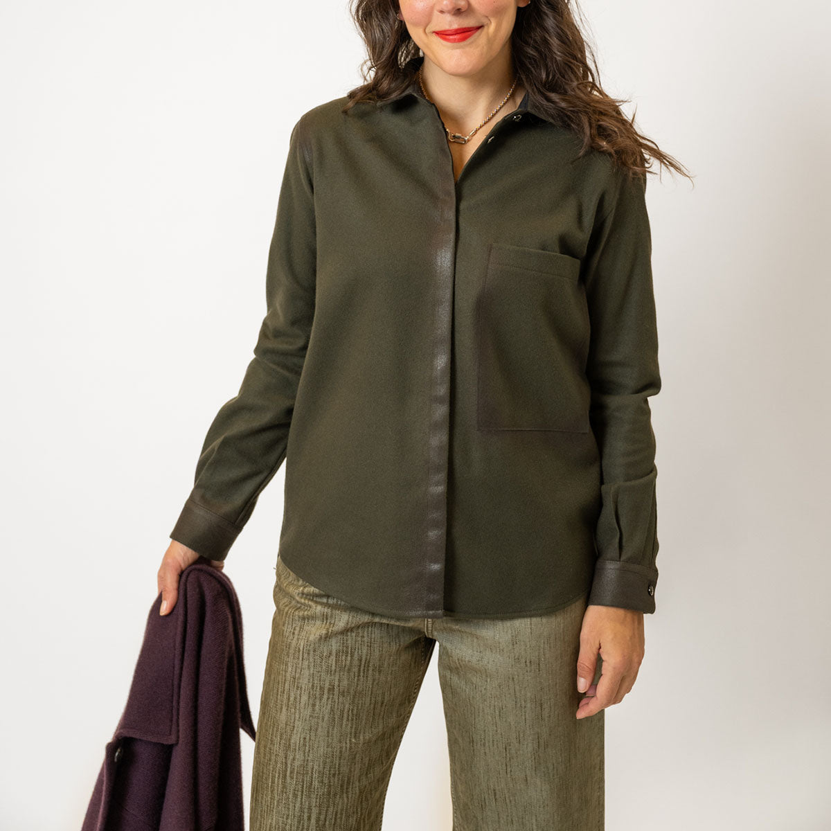 Handly Wool Shirt in Olive