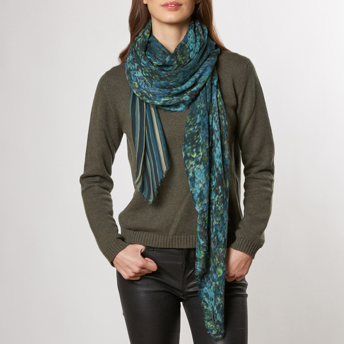 Verderame Scarf