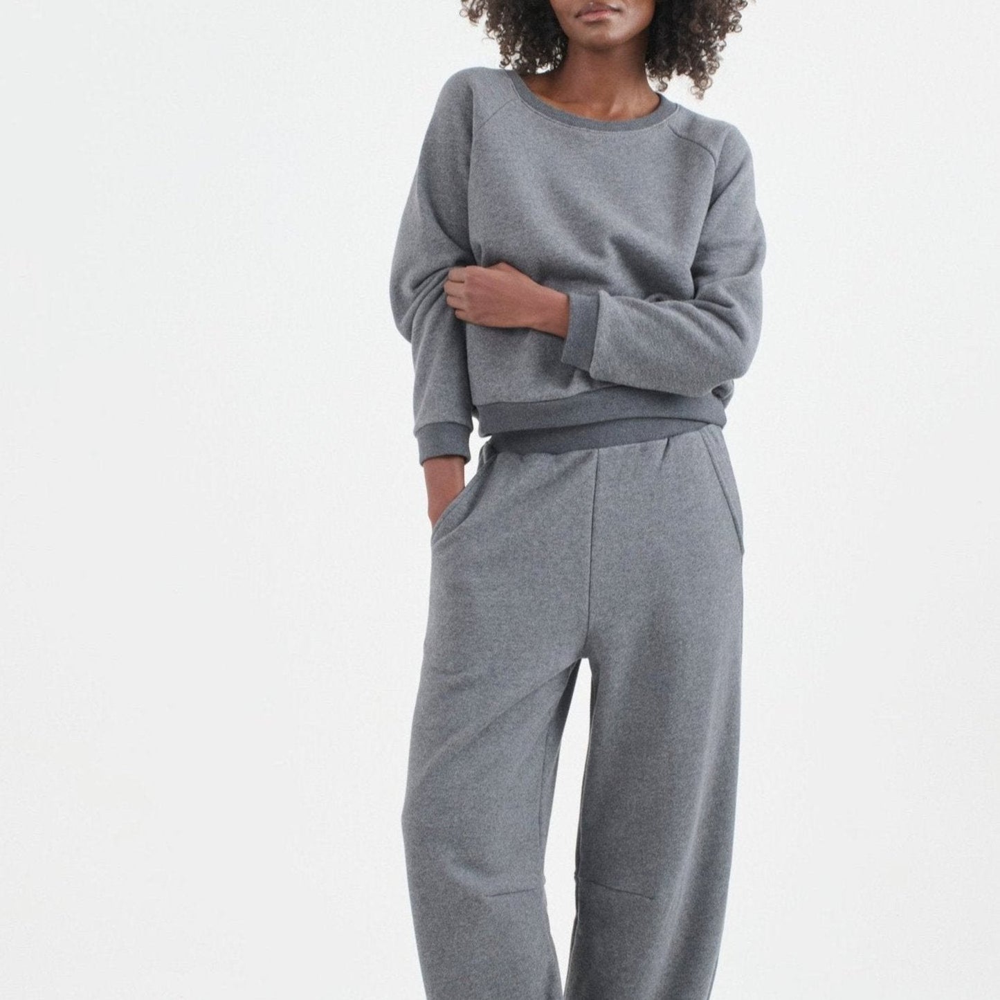 Daily Sweatshirt in Deep Grey