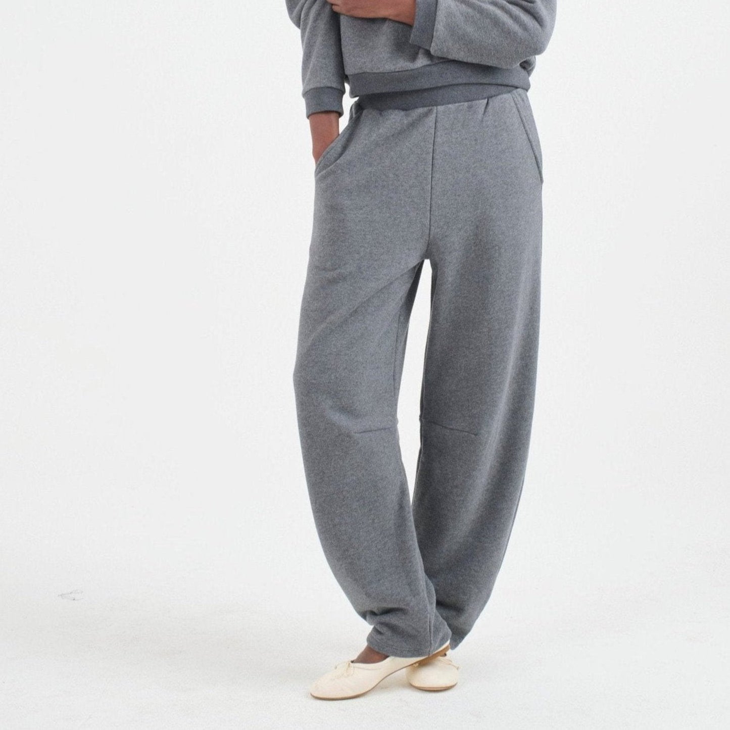 Arc Lounge Pant in Deep Grey