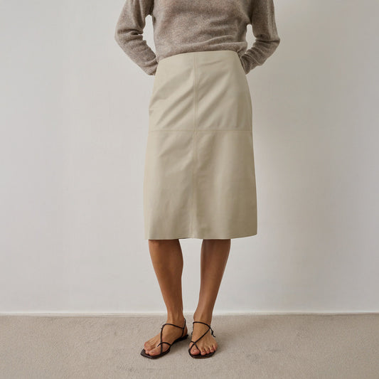 Gwen Skirt in Mastic