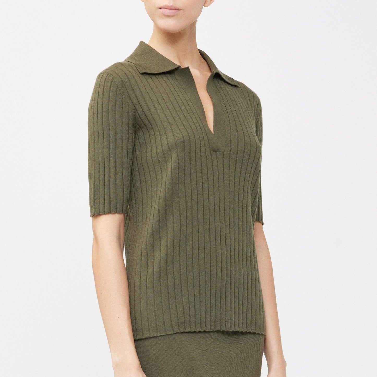 Freda Fine Knit Polo in Dark Moss