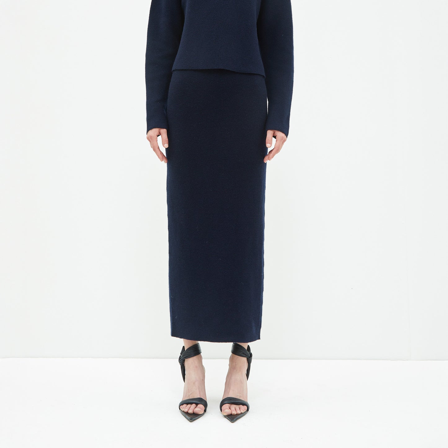 Kenar Skirt in Navy