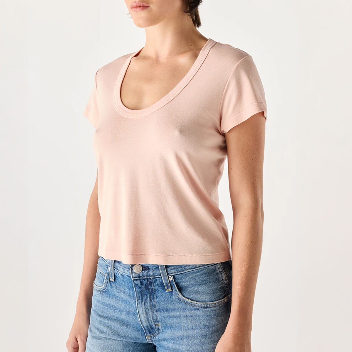Rumi Tee in Rosette