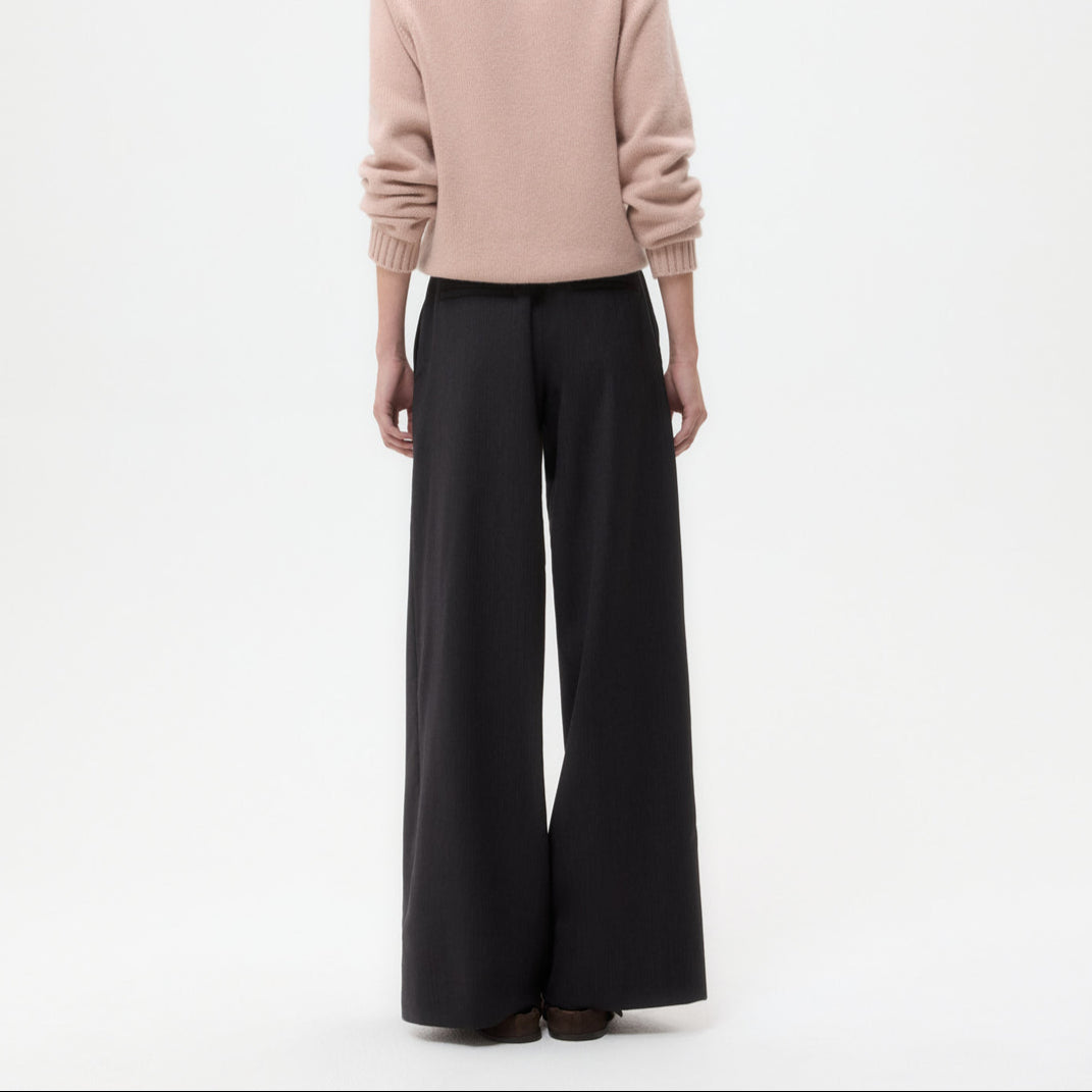 Downing Trouser in Charcoal