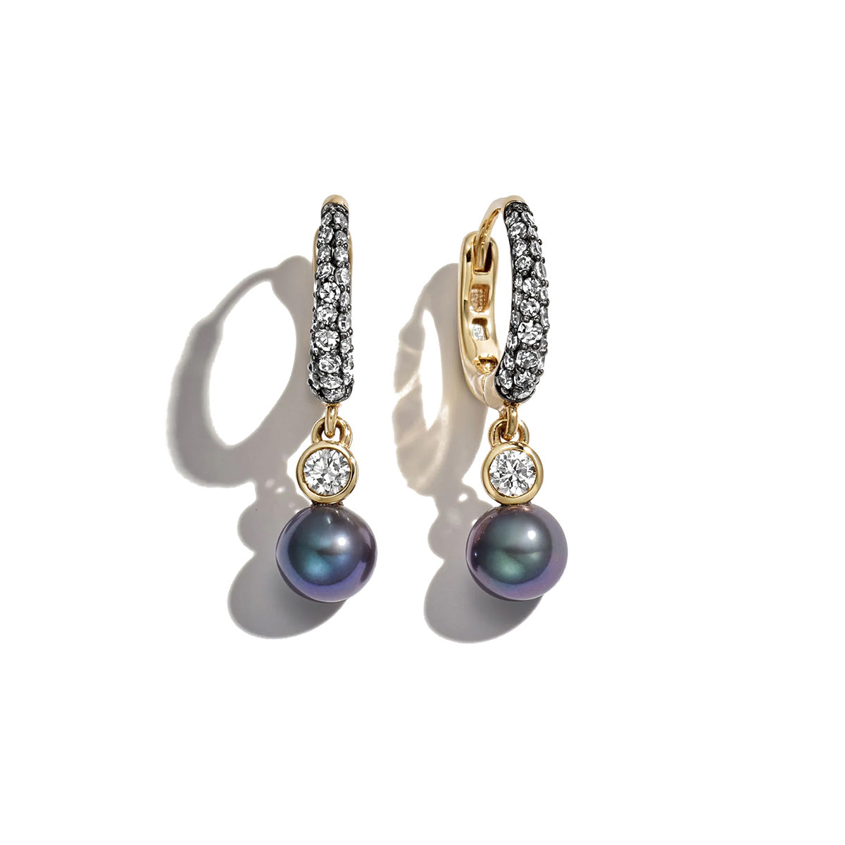 Nyx Pearl Droplet Earring
