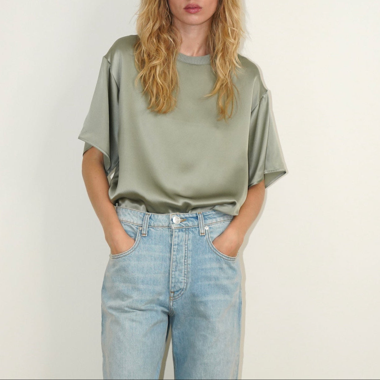 Lenn Silk Tee in Eucalyptus