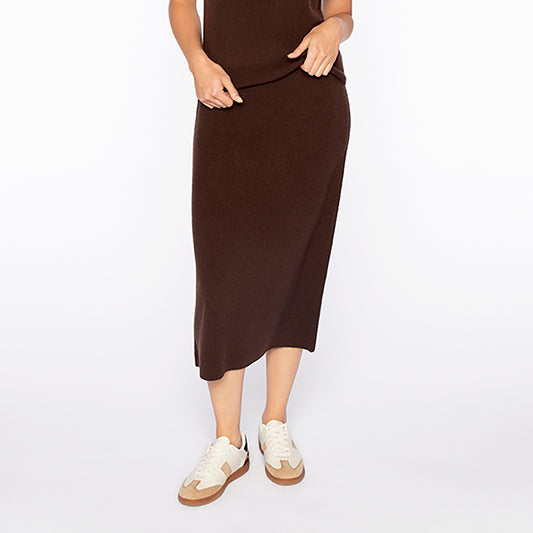 Ribbed Skirt in Chocolate