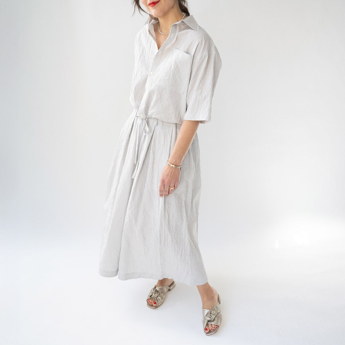 Mira Woven Skirt in Grey Stripe