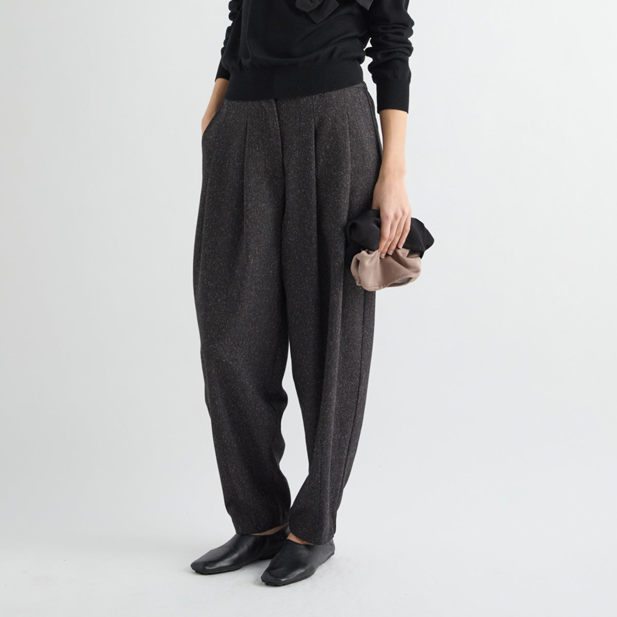 Pleat Pant in Salt and Pepper