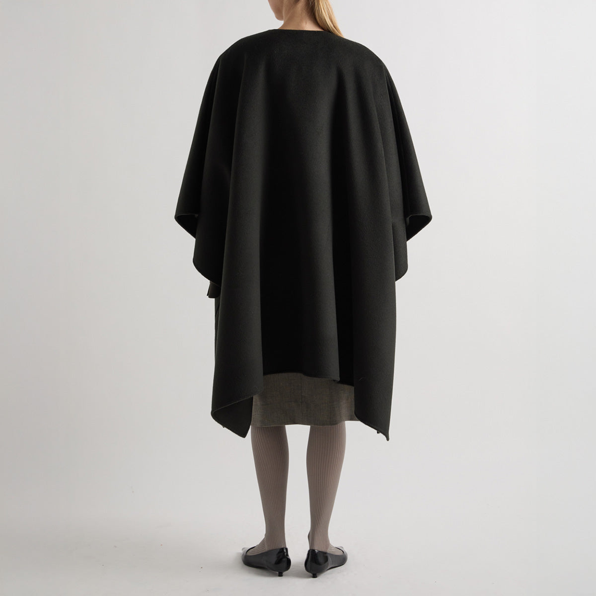 Long Cape in Dark Forest
