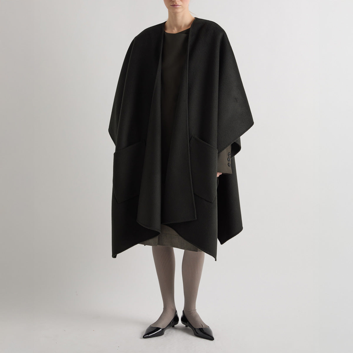 Long Cape in Dark Forest