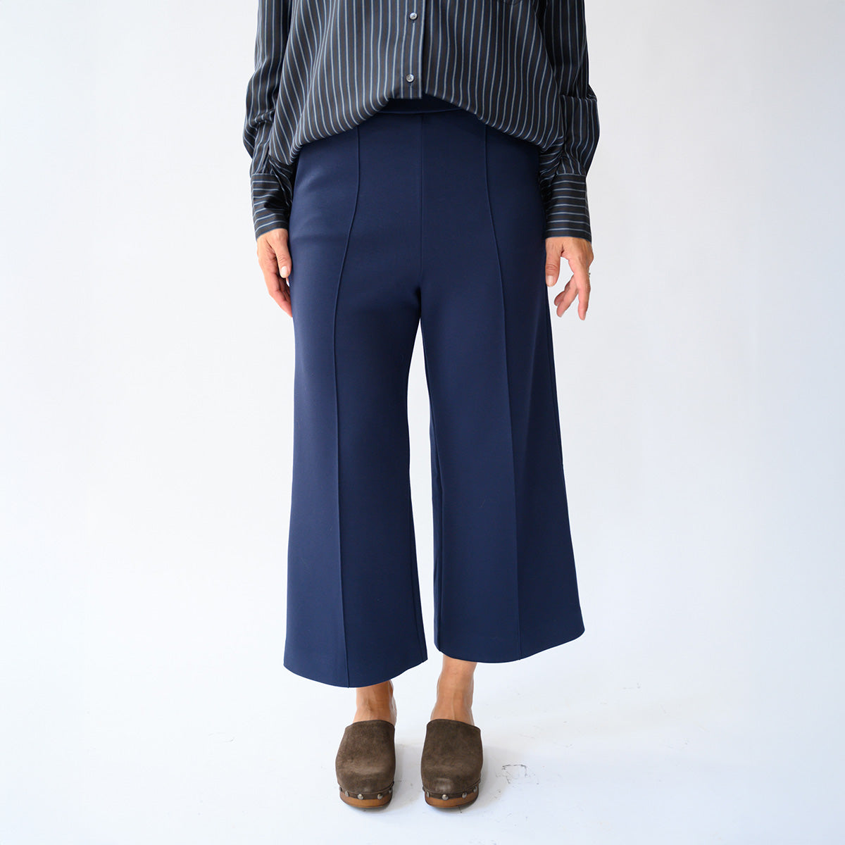 Pull On Pant in Pageant Blue
