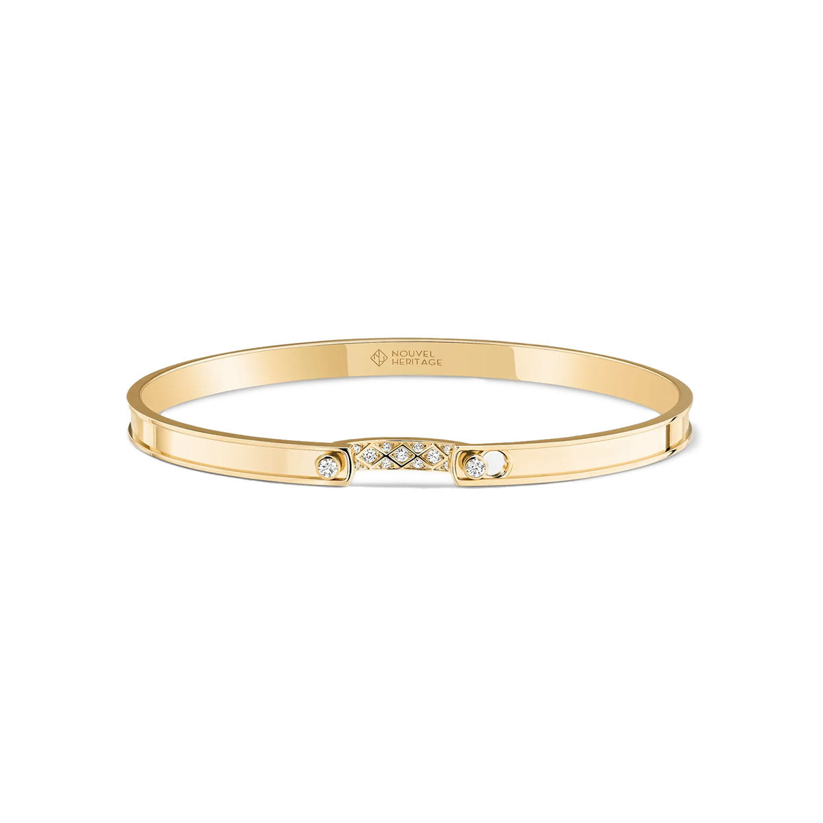 Parisian Stroll Bangle in Yellow Gold