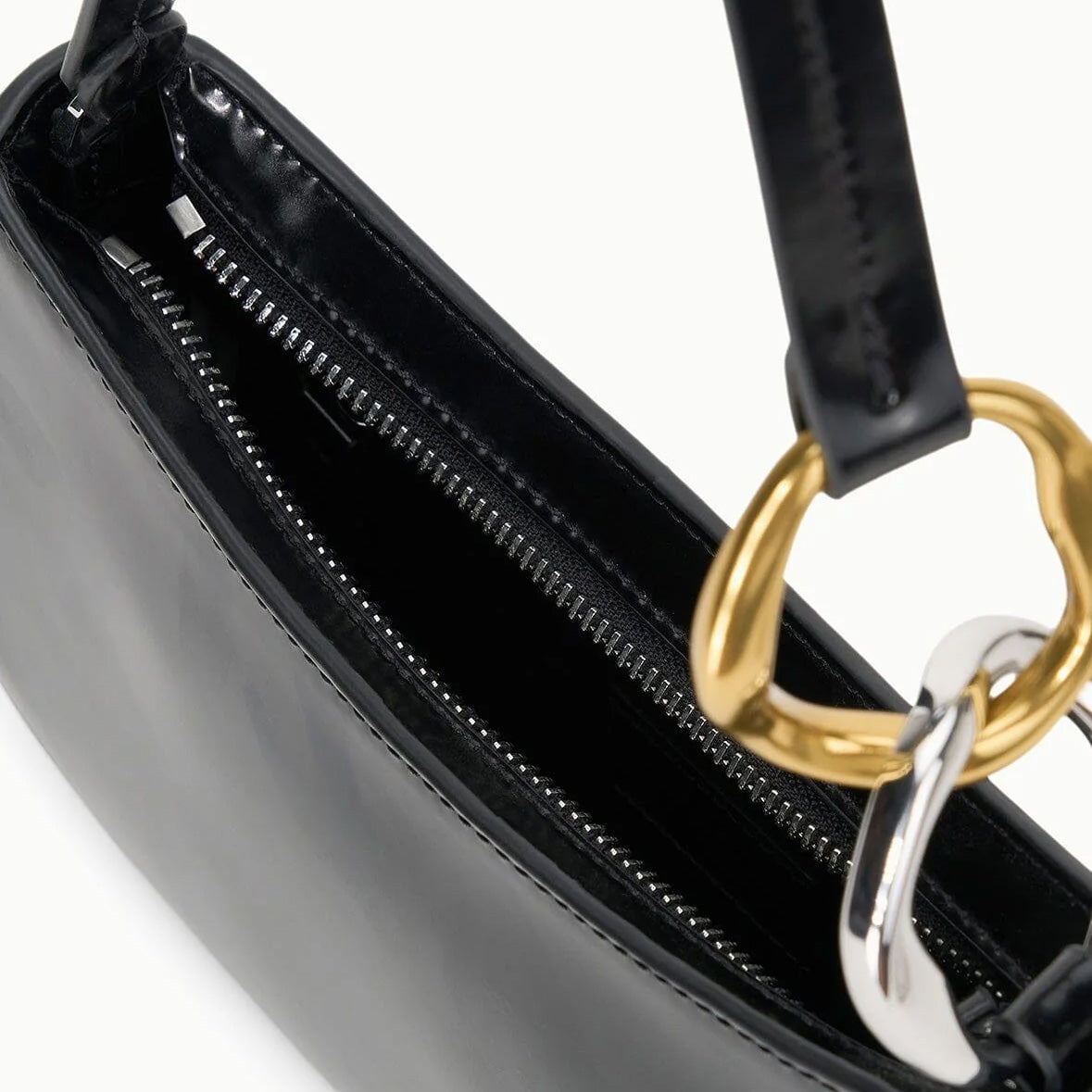 Ollie Mini Bag in Black