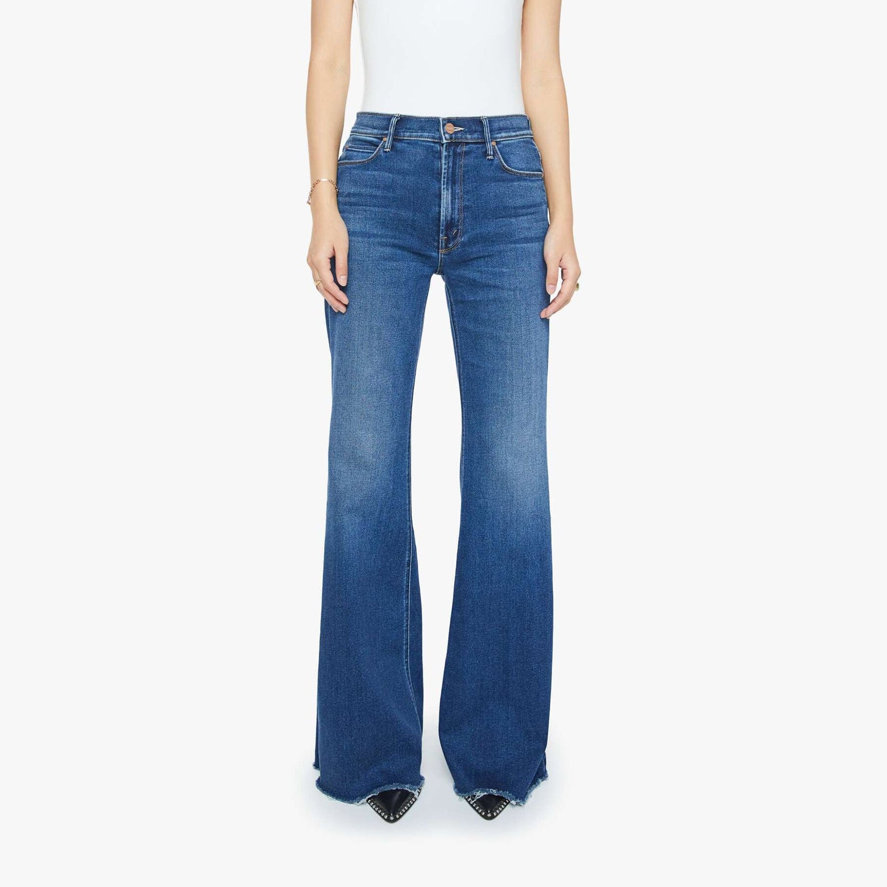 Lil Doozy Fray high-rise flare jeans in Scorchin' Hot with frayed hem and whiskering, perfect for petite frames.