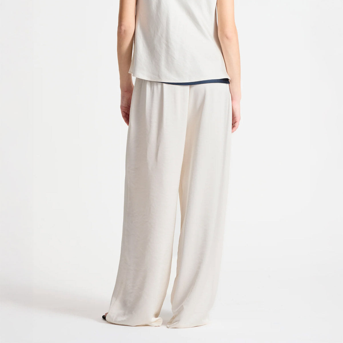 Paige Pull-On Pant in Ivory