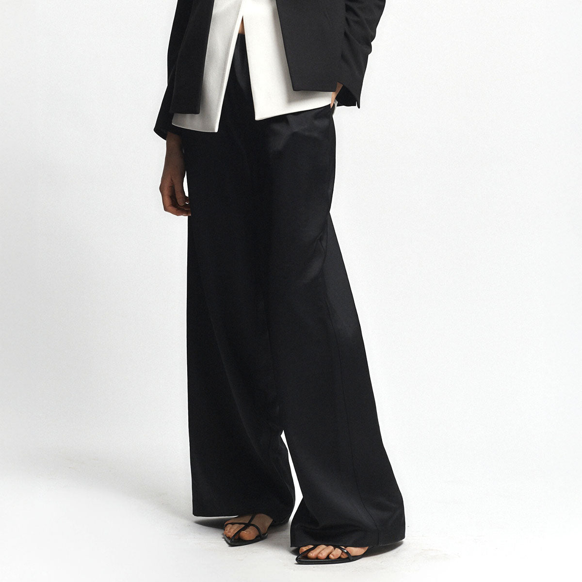 Paige Pull-On Pant in Black