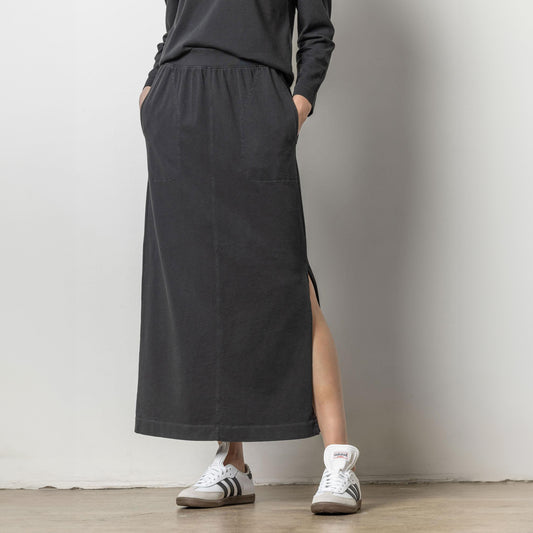 Pull On Maxi Skirt in Black