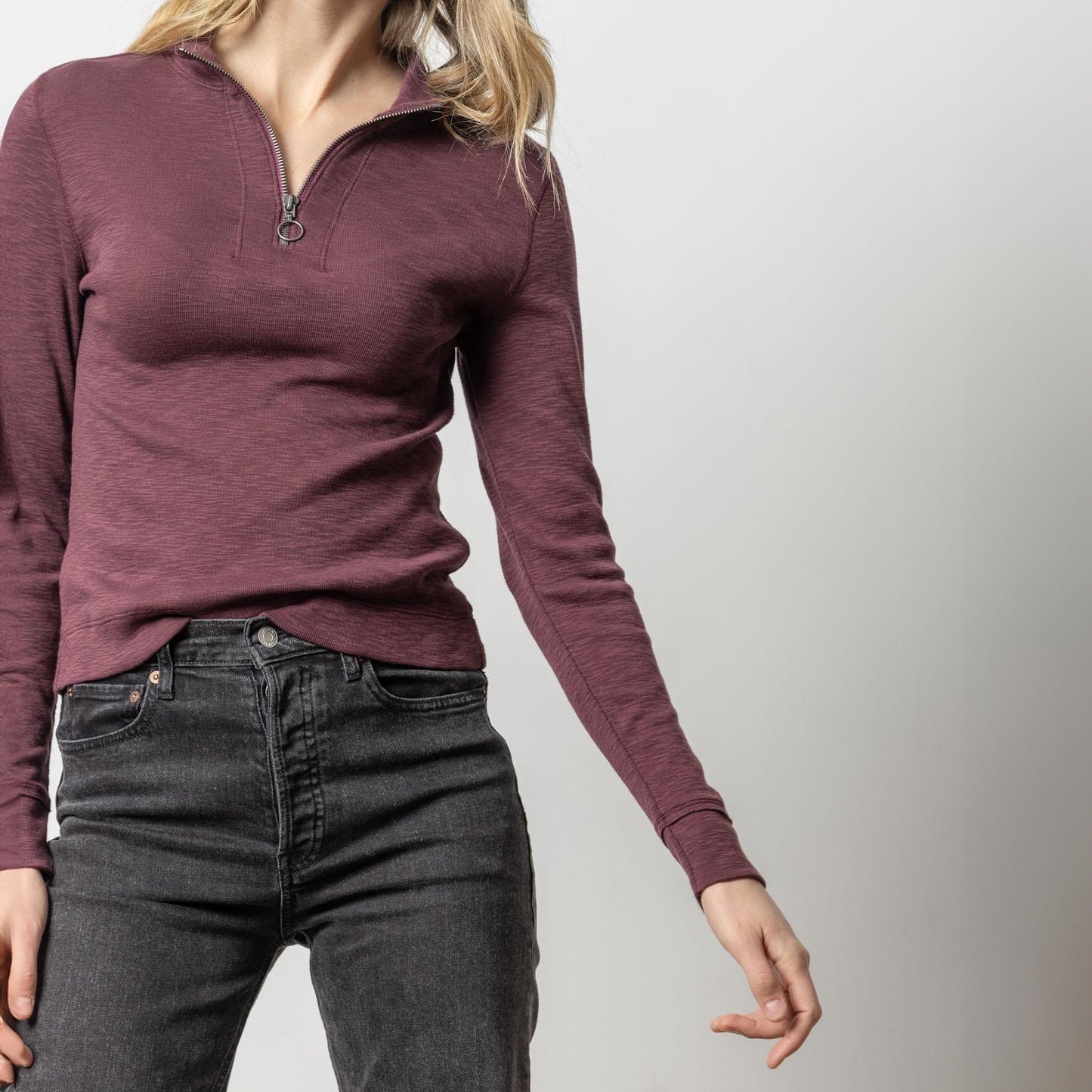 Quarter Zip Mock Neck in Wine