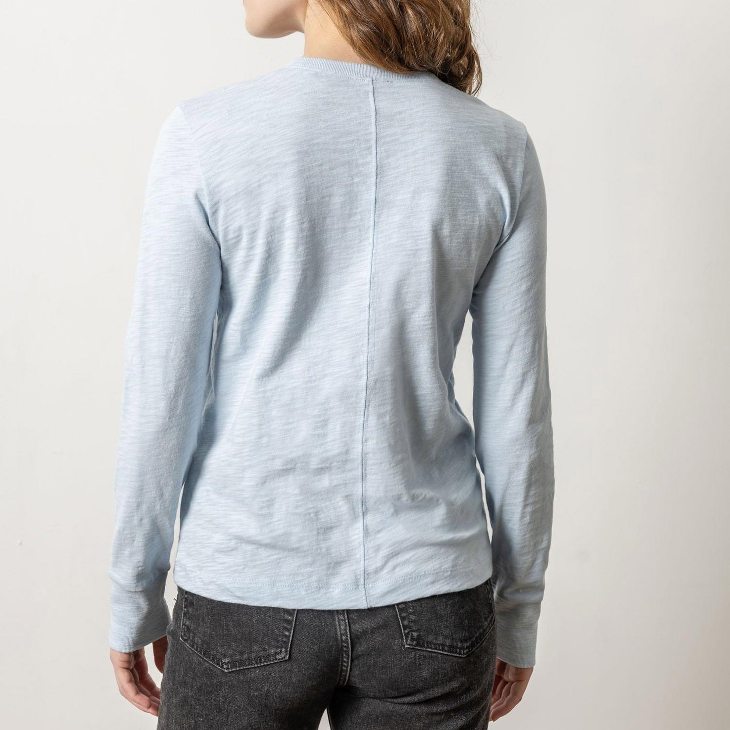 Long Sleeve Ribbed Cuff Crew Shirt in Glass