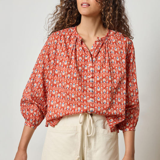 Long Sleeve Shirred Blouse in Chili Print