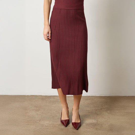 Straight Rib Skirt in Dark Cherry