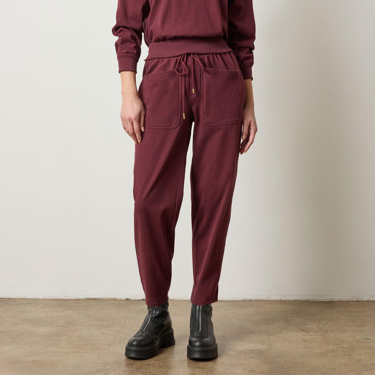 Utility Pocket Pant in Mulberry
