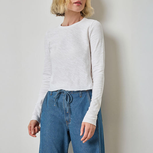 Long Sleeve Cropped Tee in White