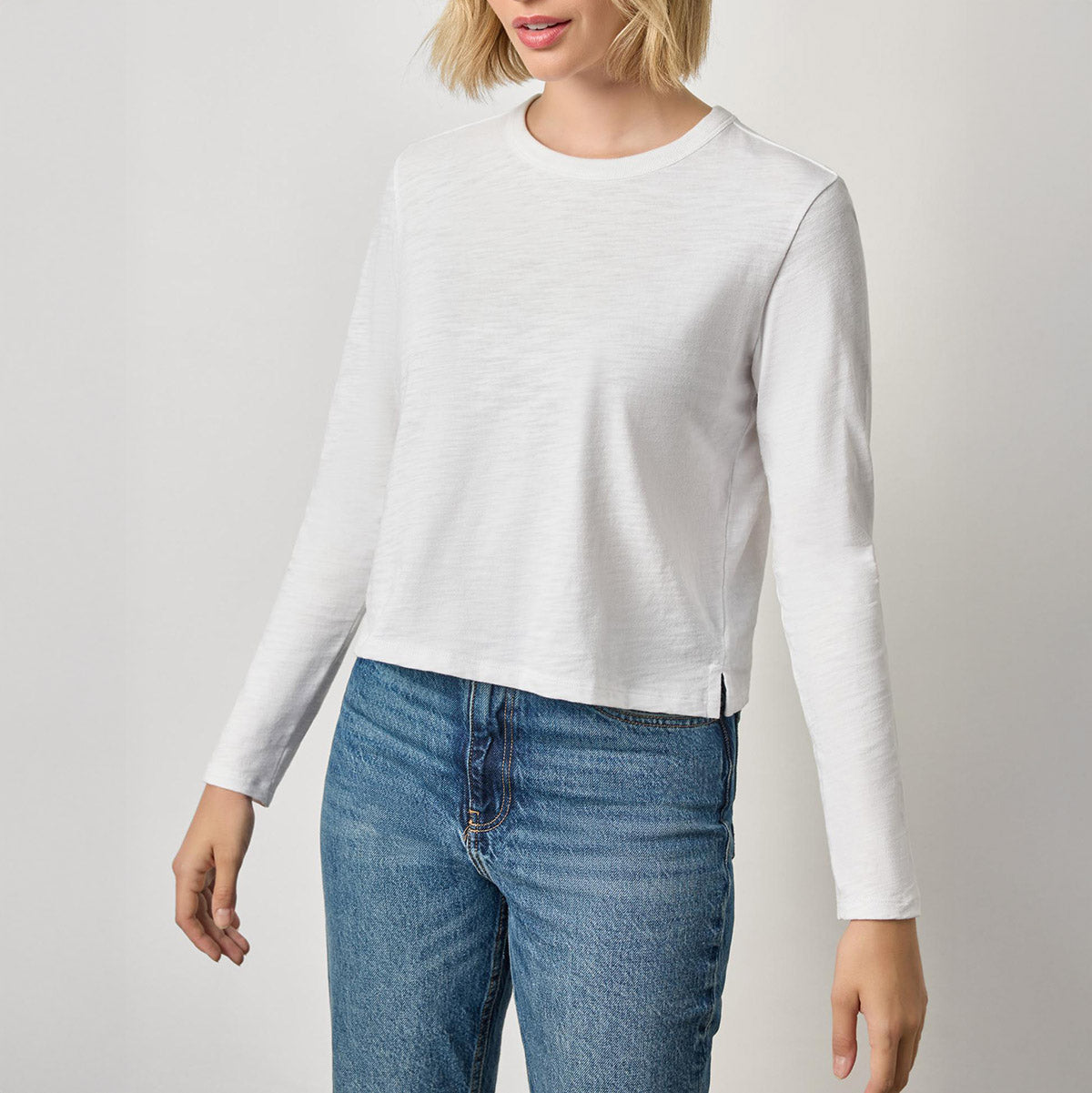 Longsleeve Cropped Boyfriend Tee in White