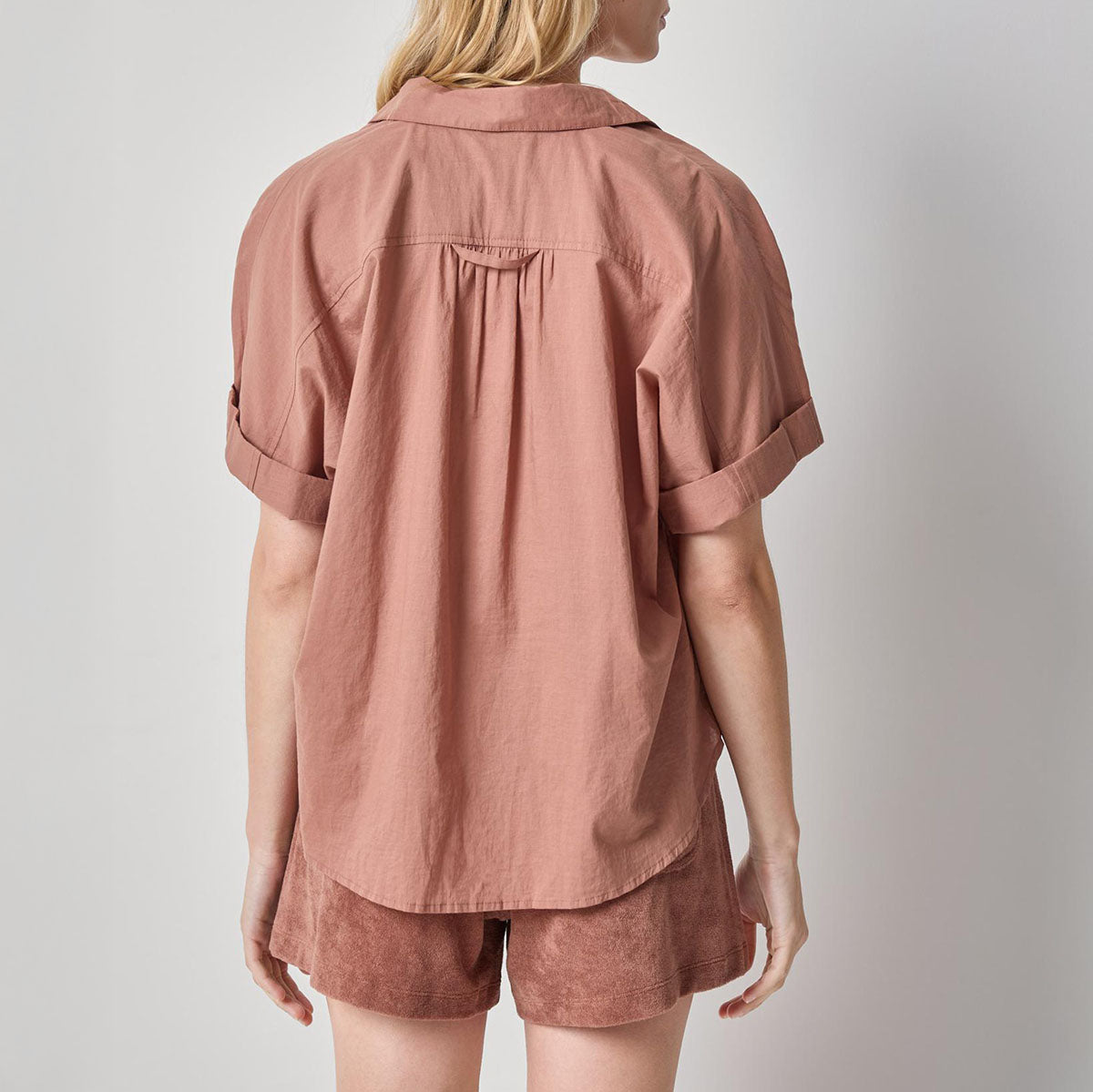 Elbow Sleeve Button Down in Bark